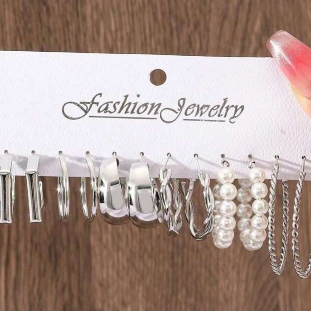Fashion Jewelry Silver and White Minimalist Earrings Collection